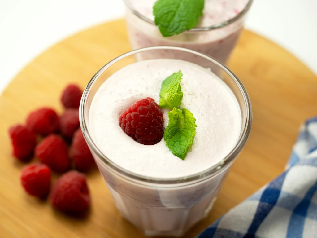 Raspberry and Yogurt Smoothie with Mint Leaves-min