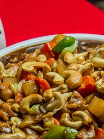 kung pao chicken In White Ceramic Bowl