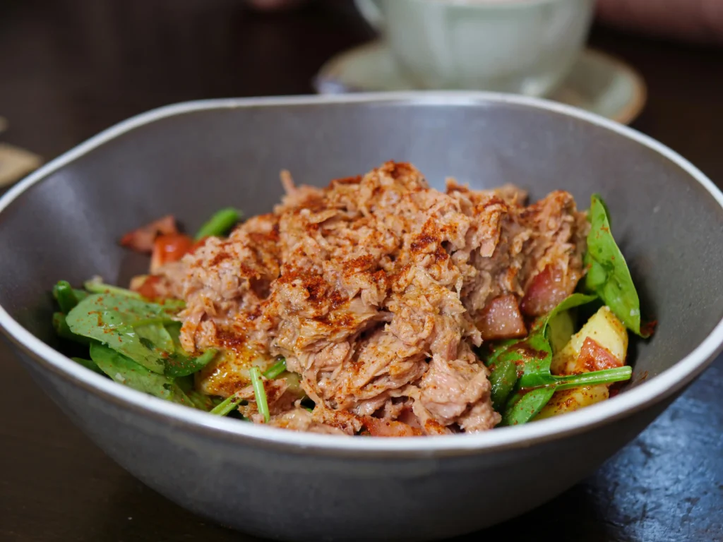 Healthy Tuna Salad with Smoked Paprika